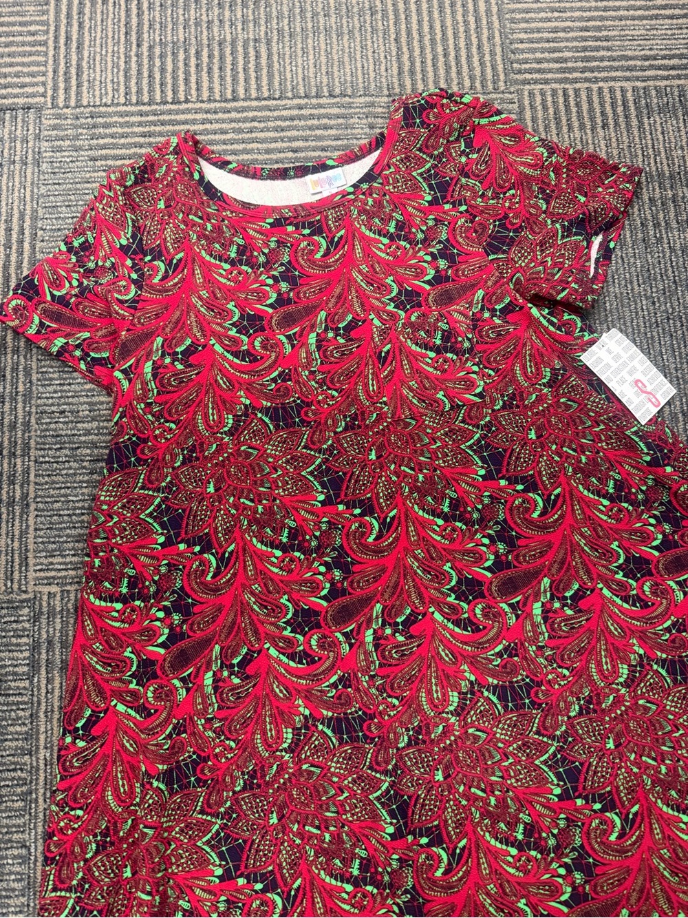 NWT LuLaRoe Carly PINK Green Paisley Floral High-Low Dress Sz Small
